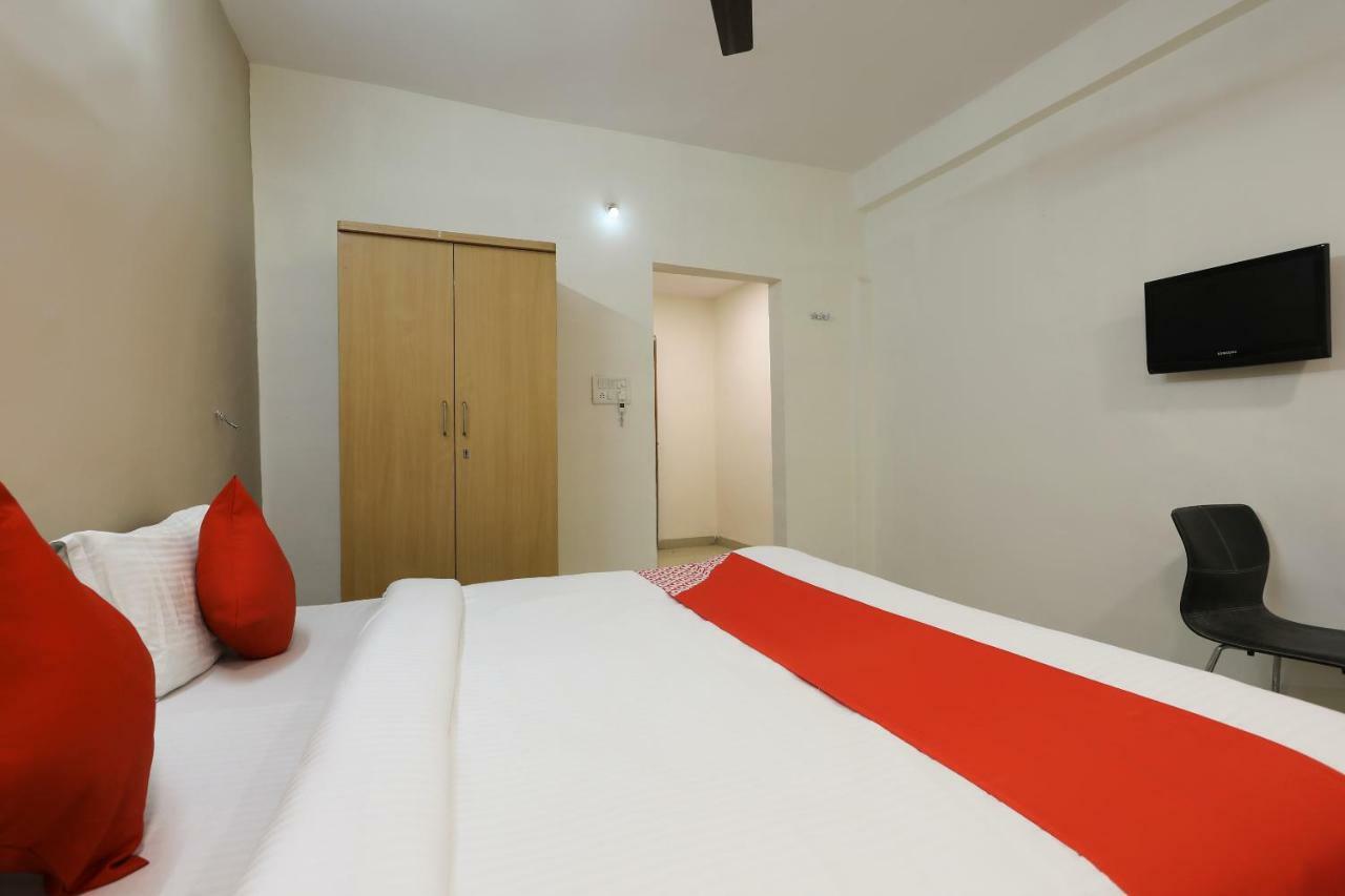 Māndu Oyo 43851 Hotel Virasat מראה חיצוני תמונה