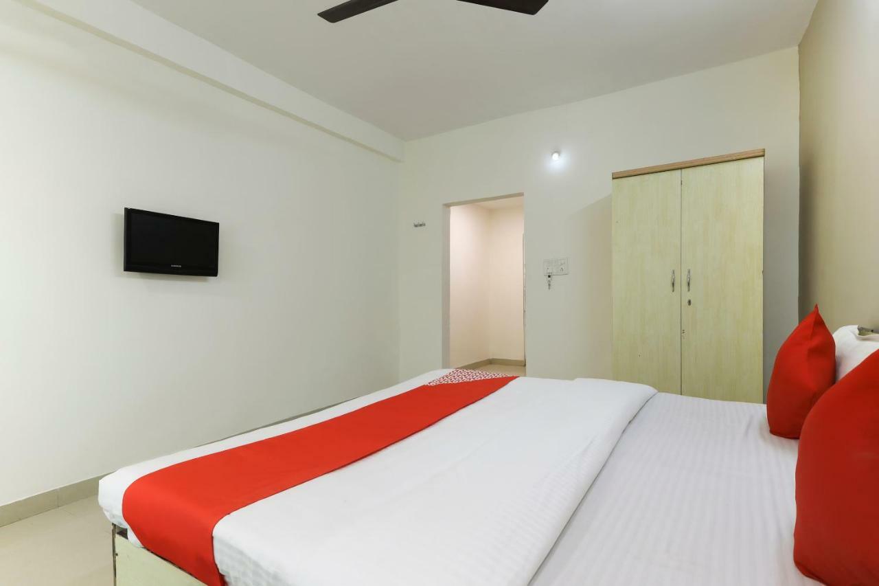 Māndu Oyo 43851 Hotel Virasat מראה חיצוני תמונה